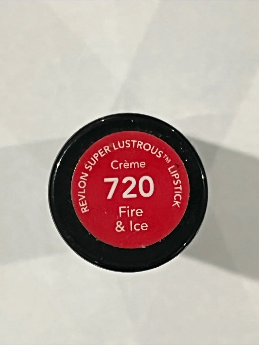 Revlon Lipstick in Black & Gold Tube Creme 720 Fire & Ice